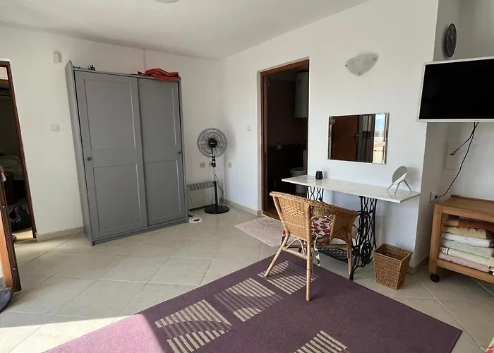 Луксозна вила Tunley Medovo