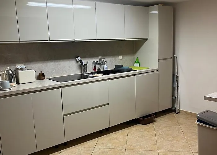 Tunley וילה Medovo